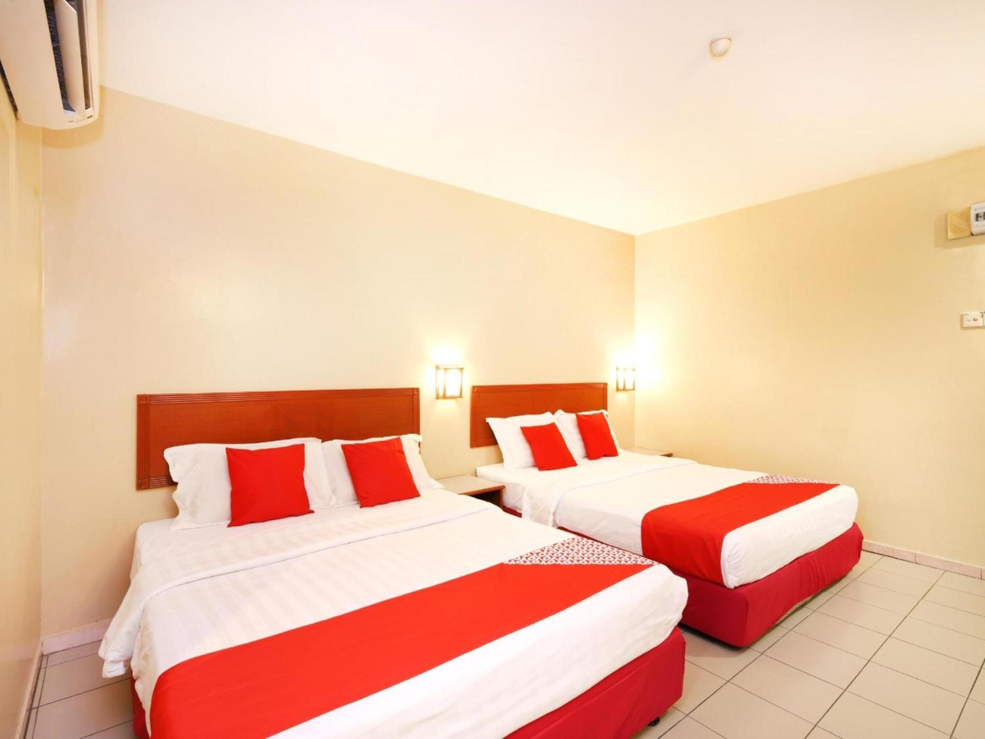 Super Oyo 447 Comfort Hotel Meru Klang Extérieur photo