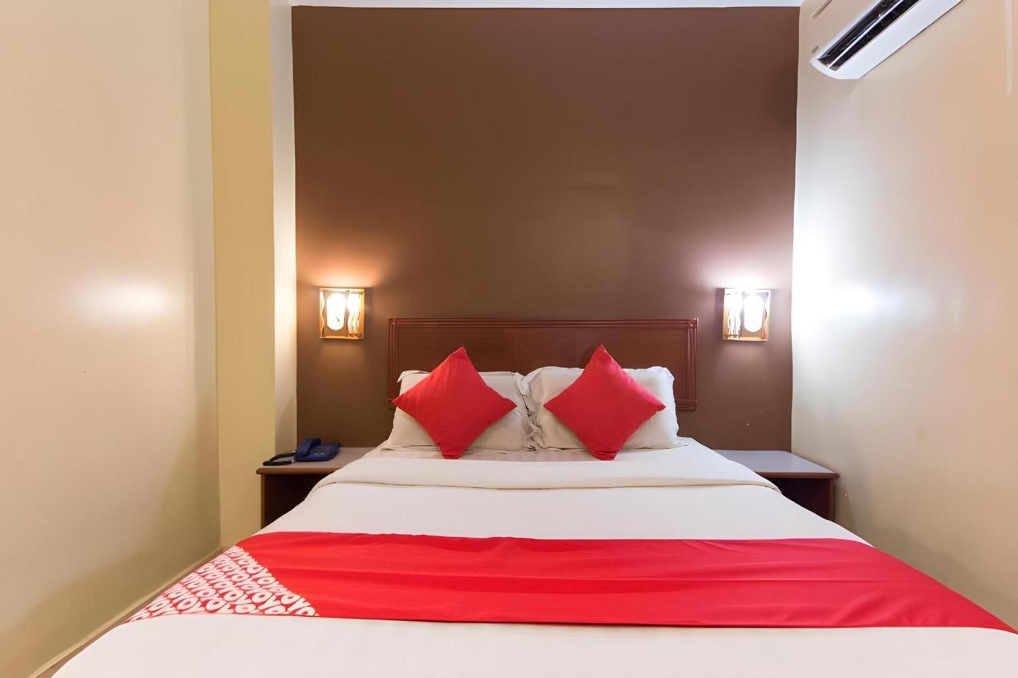 Super Oyo 447 Comfort Hotel Meru Klang Extérieur photo